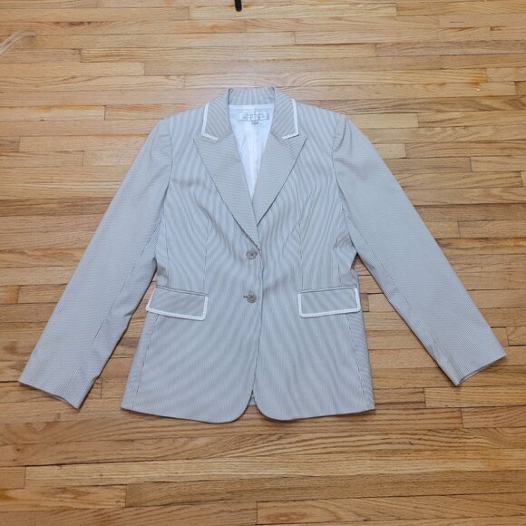 Tahari by Arthur S Levine Size Tan/Cream Two Button Lined Blazer Jacket - Picture 1 of 13